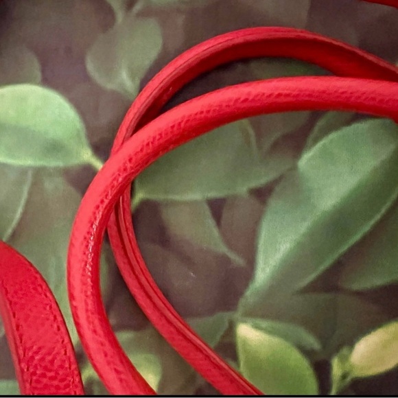 Authentic Coach Womens Red Leather Shoulder Double Handles Zipper Bag - Picture 9 of 10